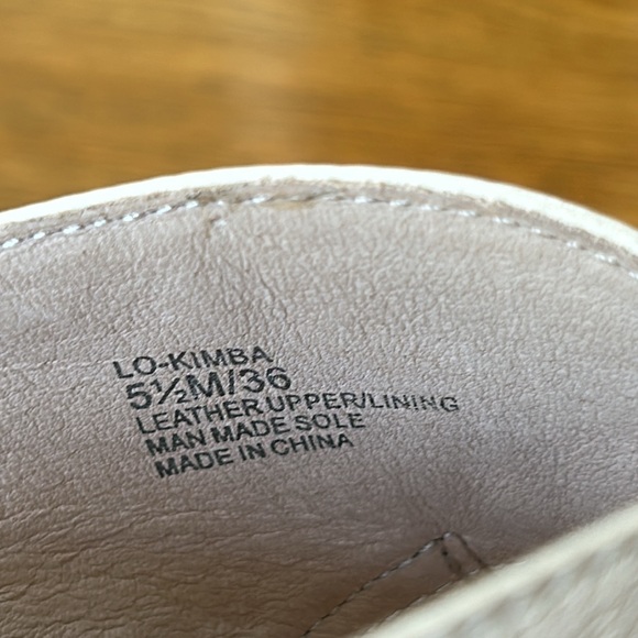 Louise et Cie soft cream color leather mules.  Great condition. Size 5 1/2. - Picture 4 of 12